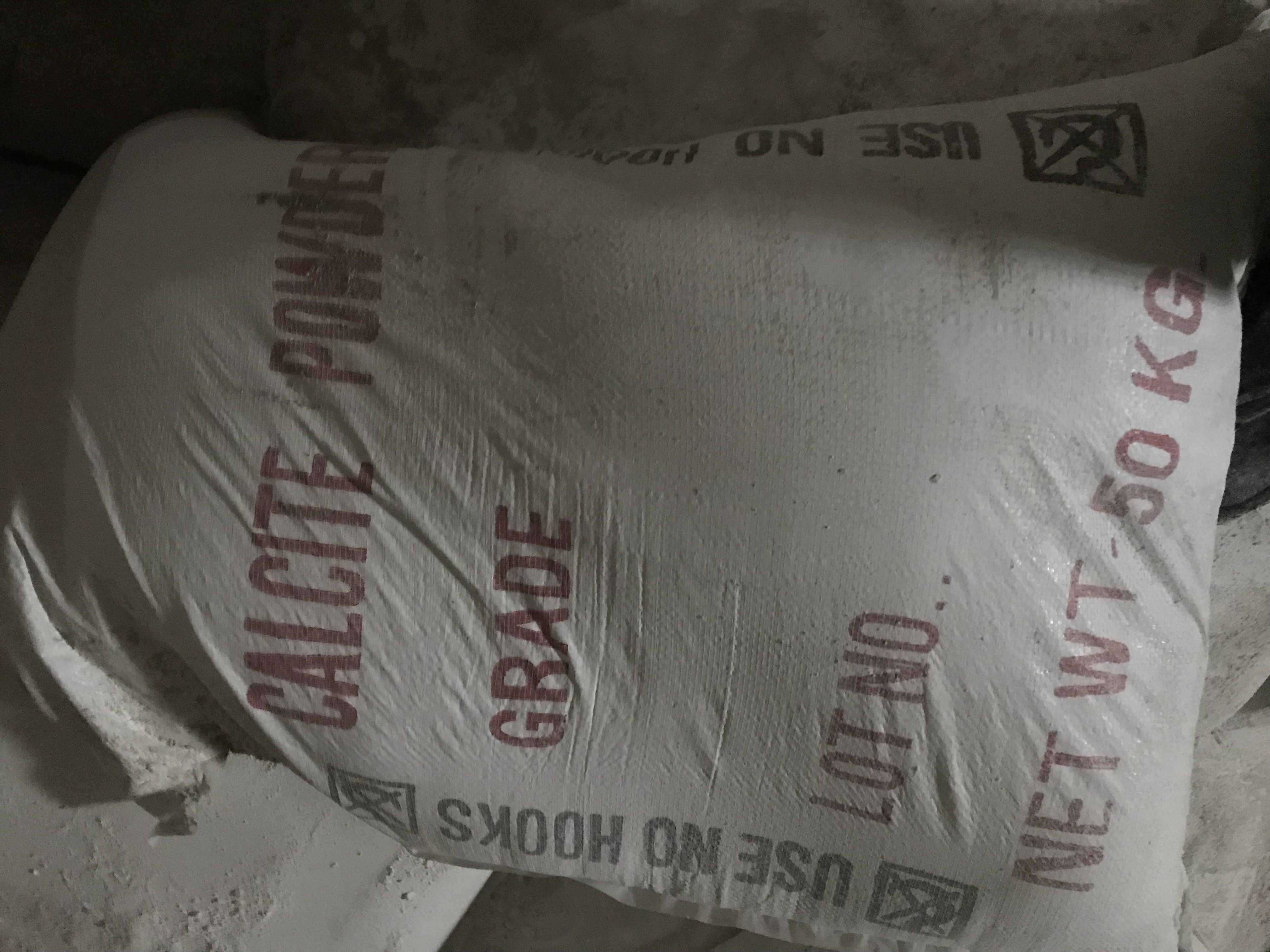 Calcite Powder Application: Paint