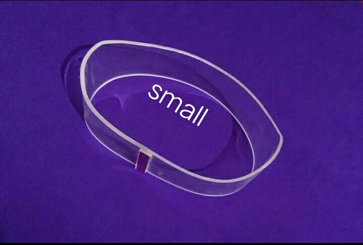 Kati Basti - Material: Acrylic