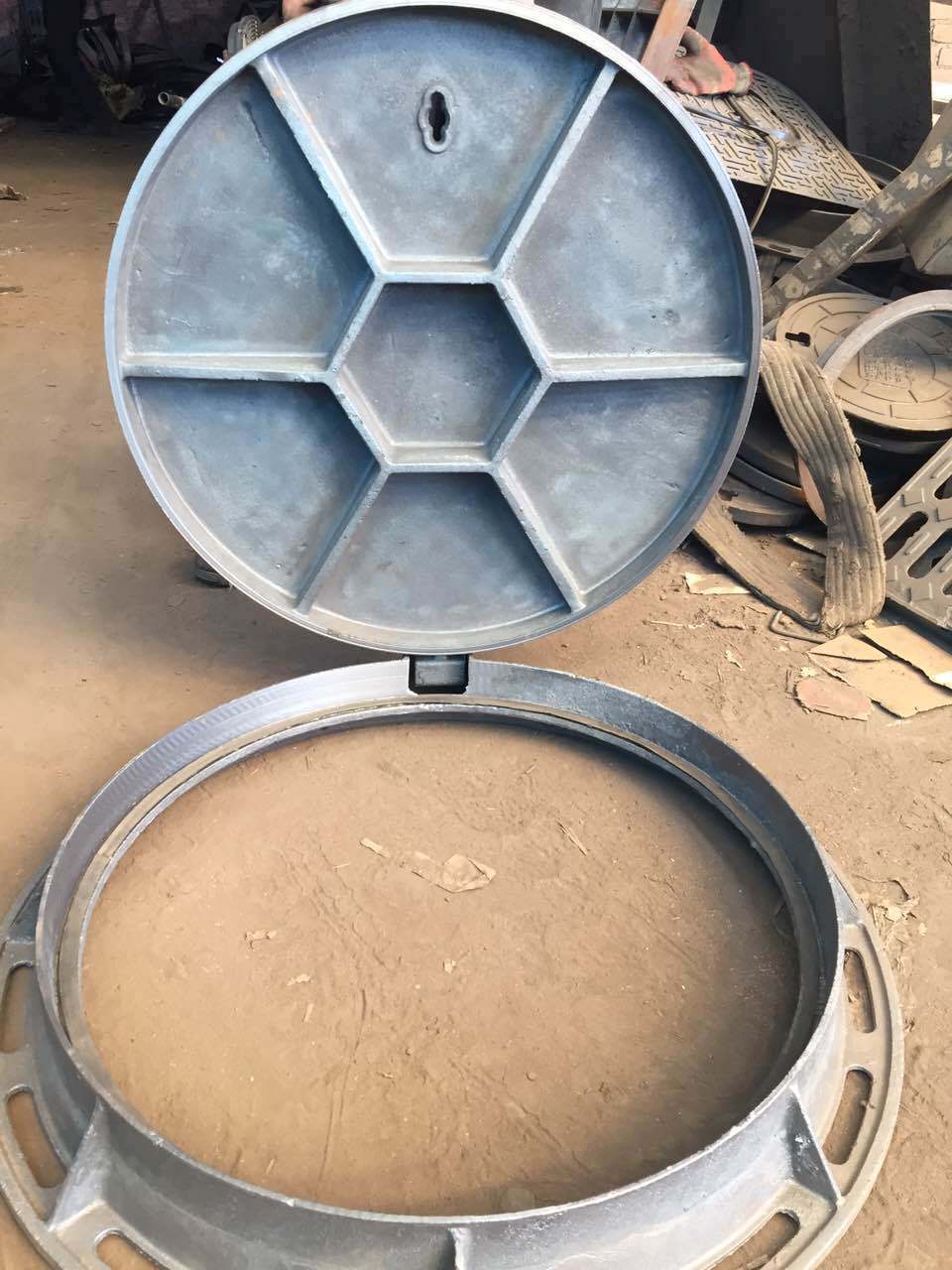 Cast Iron Manhole Covers Application: Gas