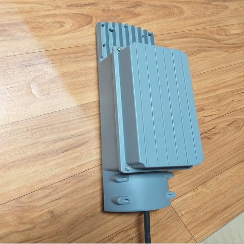 18 Watt Led Solar Street Light Cable Length: 1 Meter (M)
