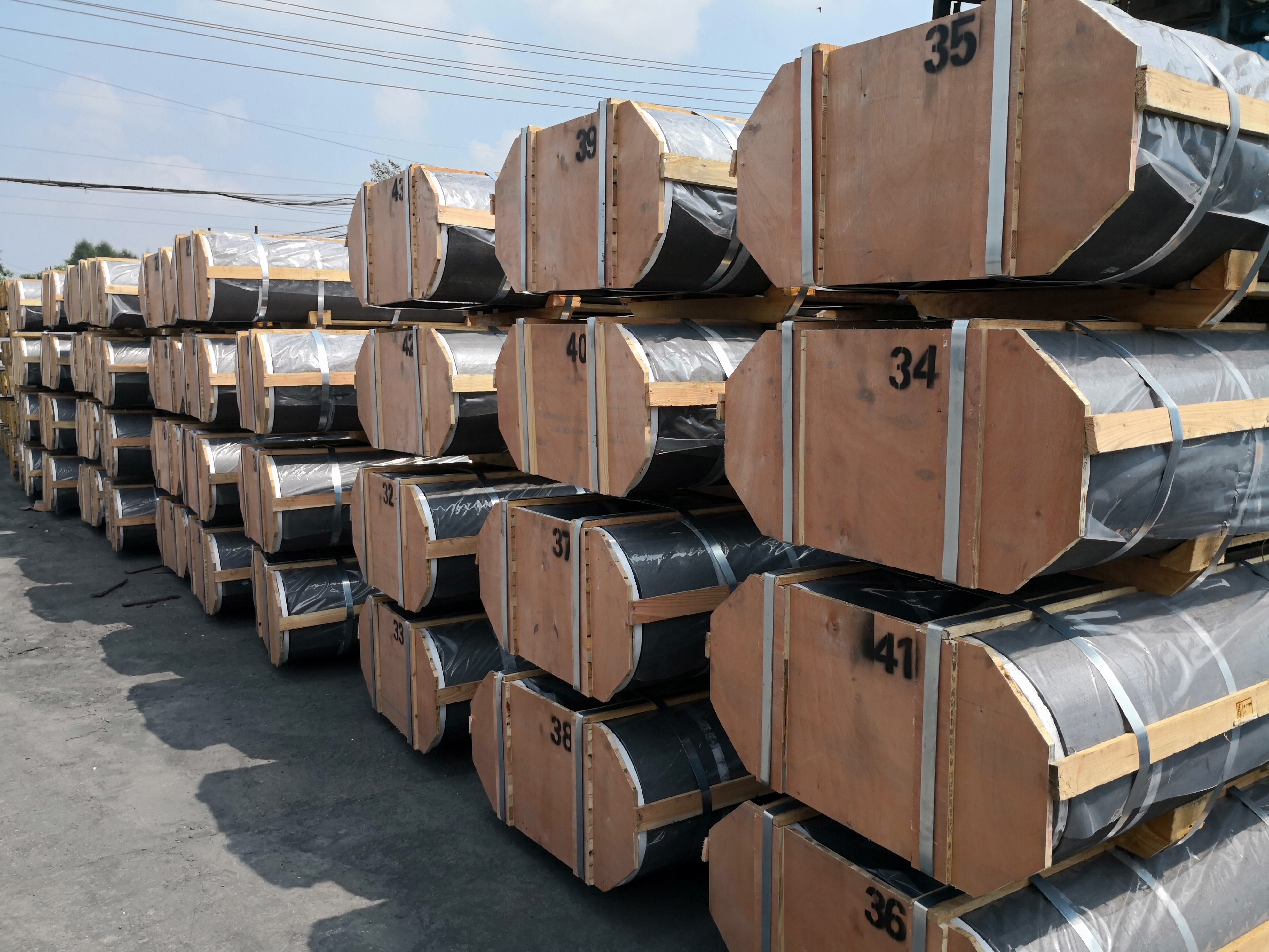 Silver Hot-sale Uhp Graphite Electrodes With High Quality