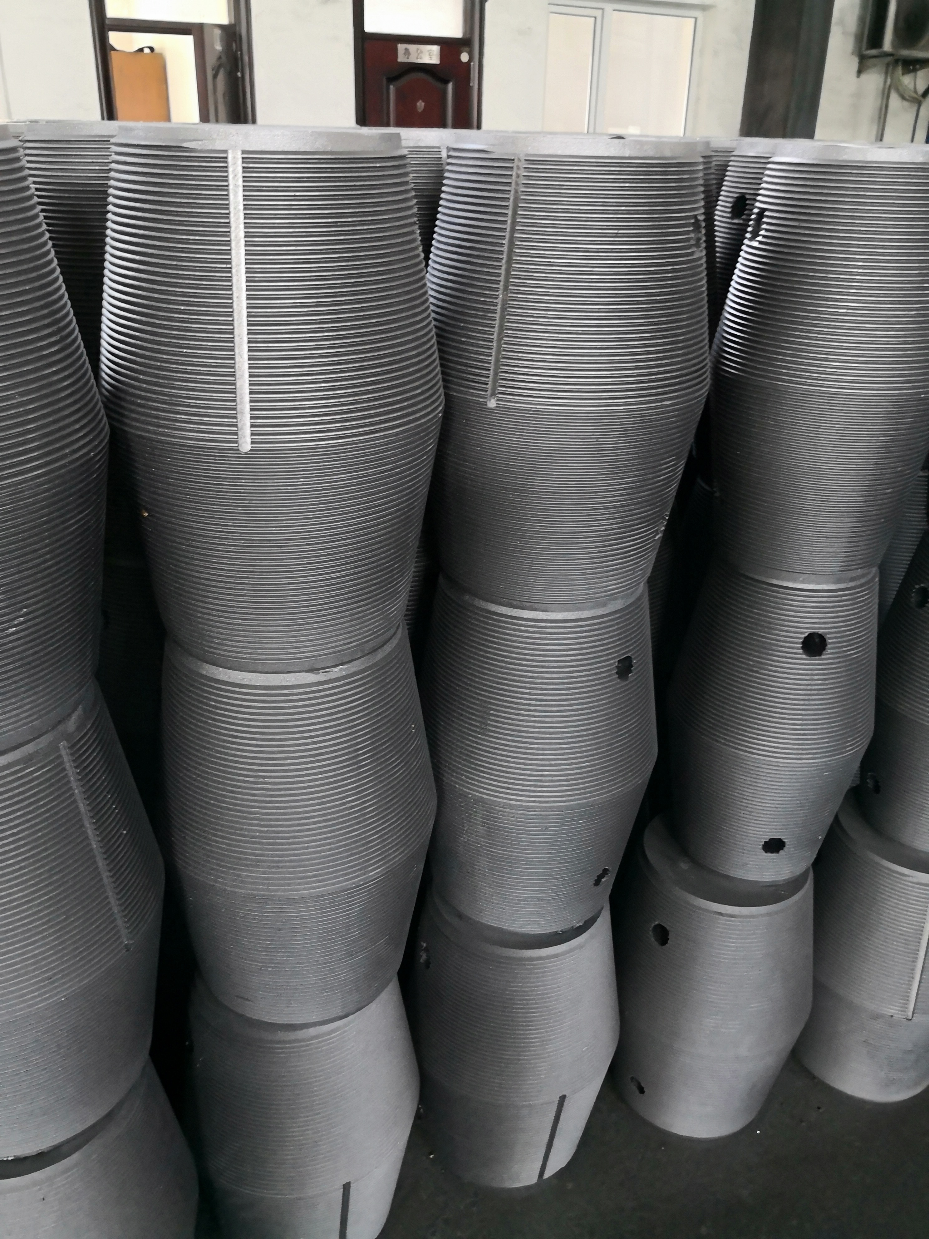 Silver Hot-sale Uhp Graphite Electrodes With High Quality