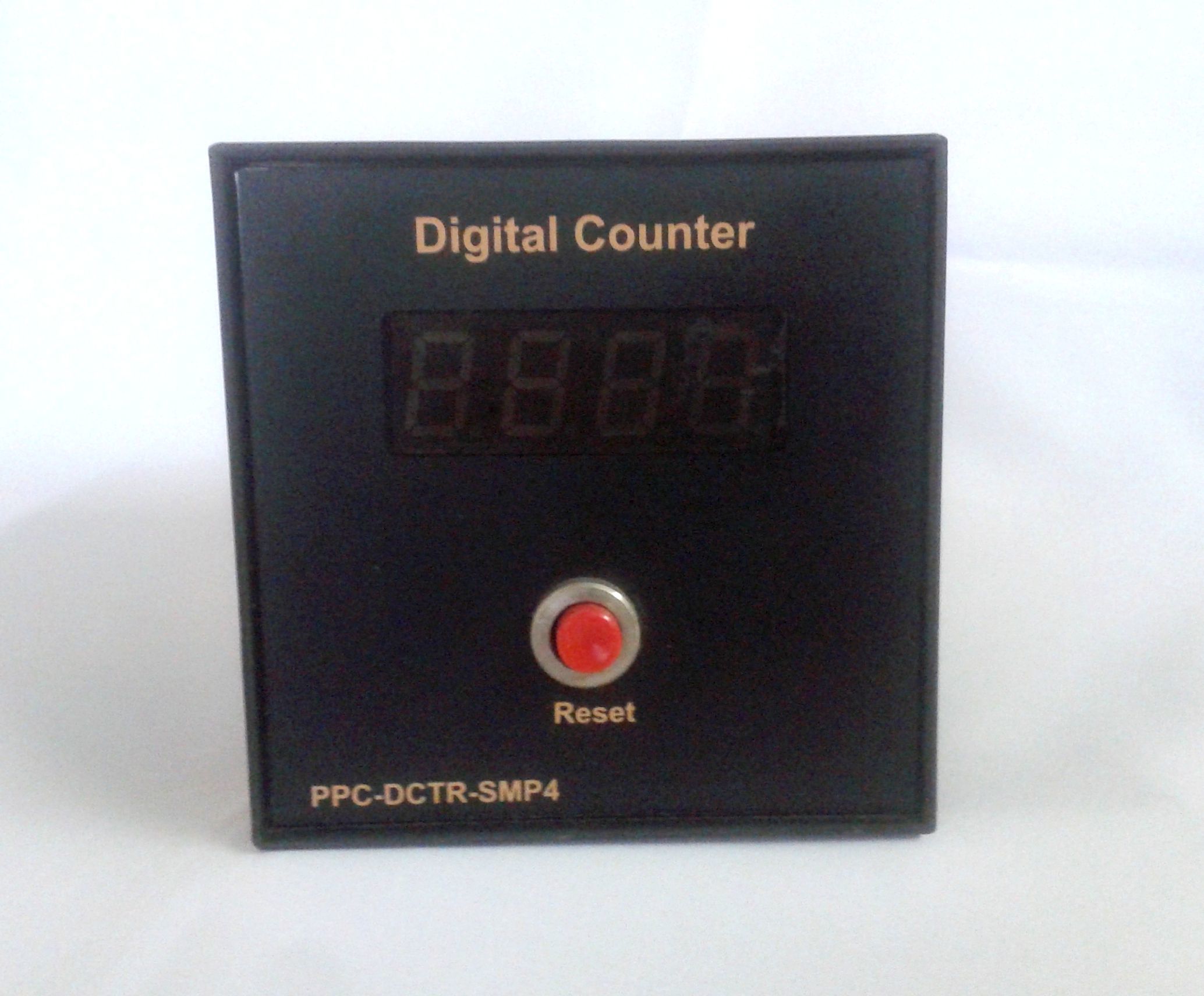 Black 4-digit Digital Pulse