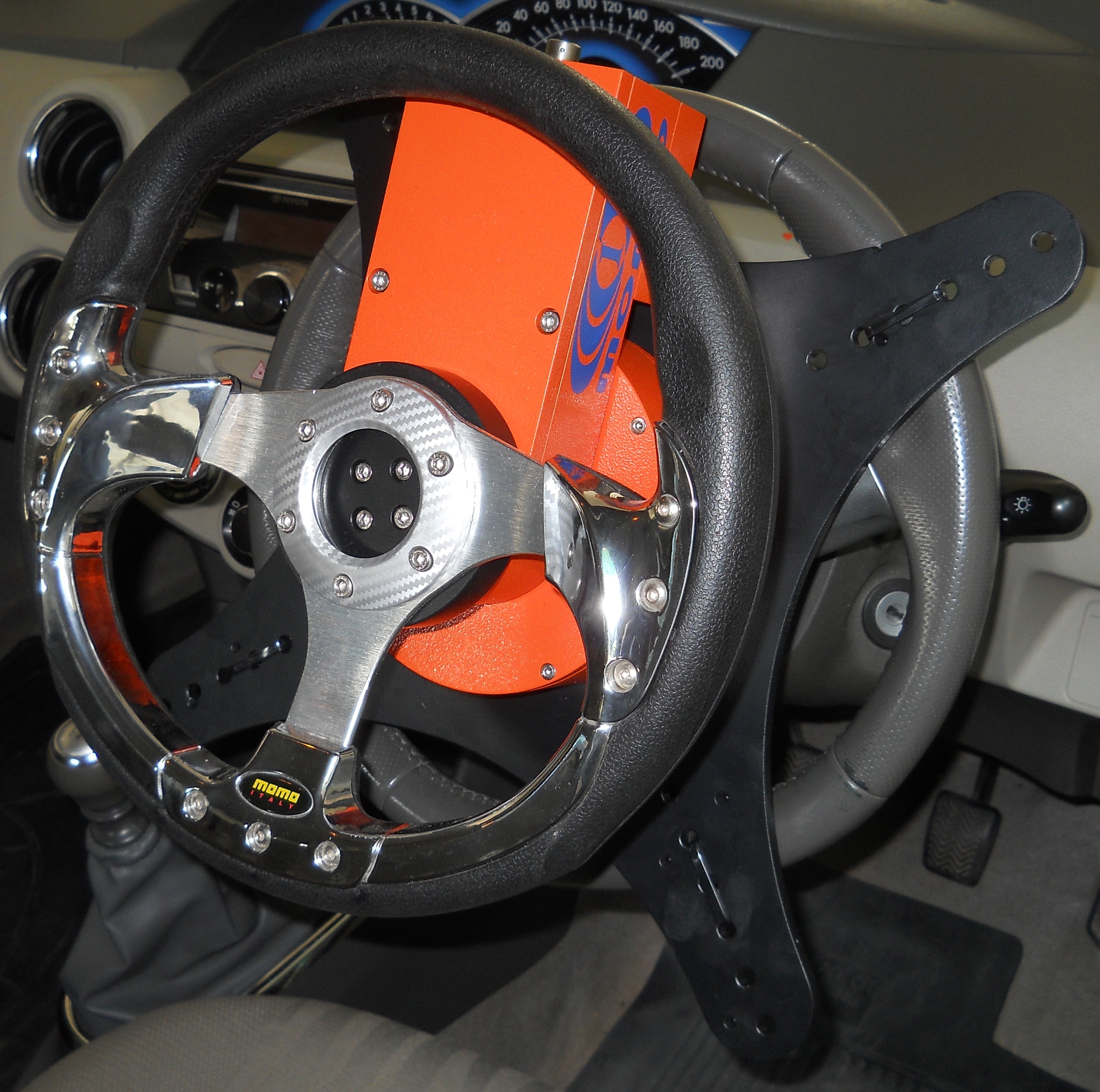 Telemetry Steering Effort Sensor Accuracy: 0.1 %