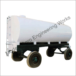 पानी का टैंकर ट्रेलर