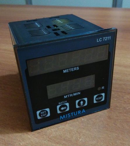 Black Digital Length Counter