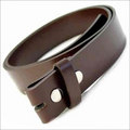 ब्राउन चमड़े की बेल्ट