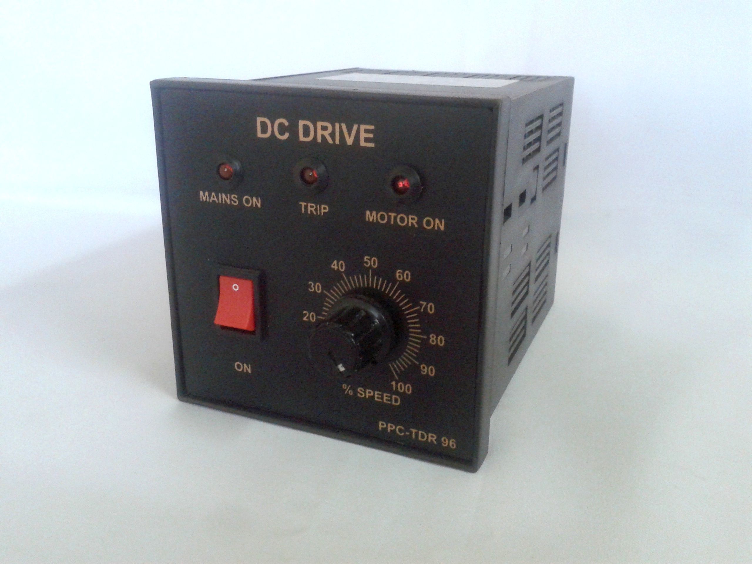 Black 1hp Thyristor Controlled Dc Drive