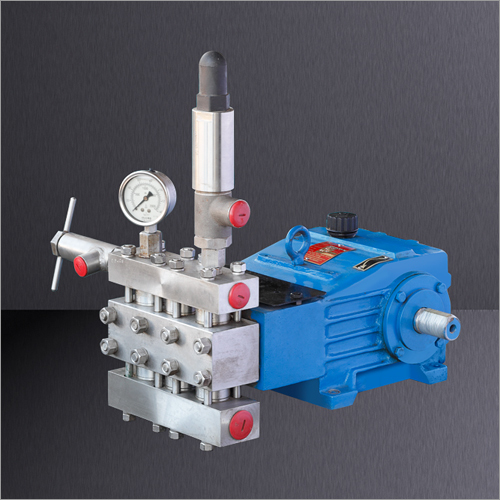 Triplex Pump - 12 X 10 X 8 Inches | Stainless Steel, 1.5 Hp, 2.5 Gpm, 3000 Psi, 35 Lbs, 110v