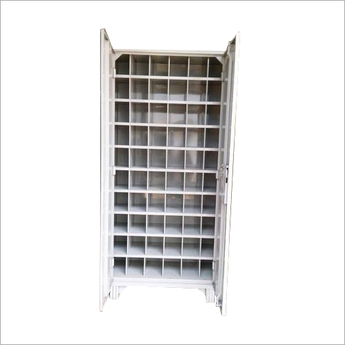 पिजन होल कैबिनेट अलमीरा