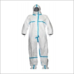व्हाइट मेडिकल कवरॉल सूट