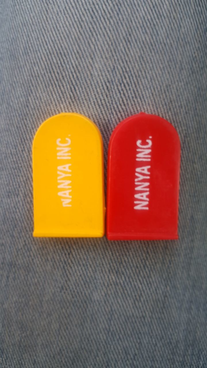 Available In Different Color Garment Sealer Or Pad Lock