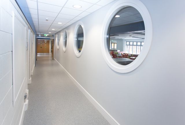 Hospital Flooring - 2mm Pvc Roll 2mx20m | Antibacterial, Antifungal, Waterproof, Antistatic, Lifetime Polish Free, 10 Year Warranty, Wear-resistant, Easy To Install, Low Noise Emission