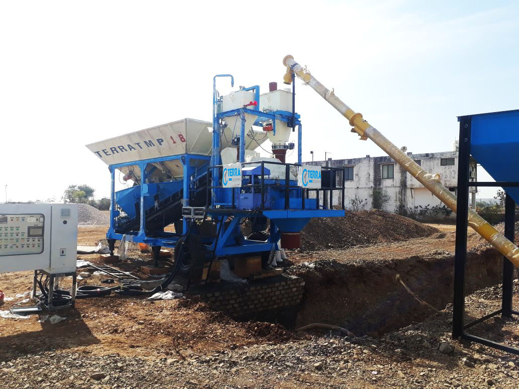 Mobile Concrete Batching Plant - Turbo Pan Mixer With 15-30 Cum/h Output | Plc Control, Digital Load Cell, 1-year Warranty