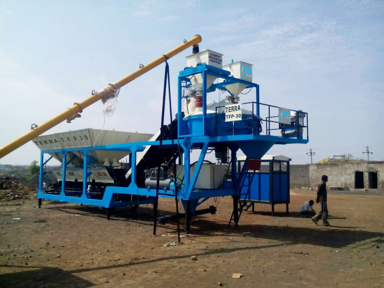 Automatic Mobile Concrete Batching Plant - 20 To 45 Cm/hr Output Capacity, 20 Hp To 40 Hp Mixer Drive, Plc Control Panel, Digital Load Cell Weighing System, High Efficiency, Low Energy Consumption