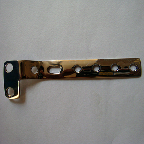 एल बट्रेस प्लेट