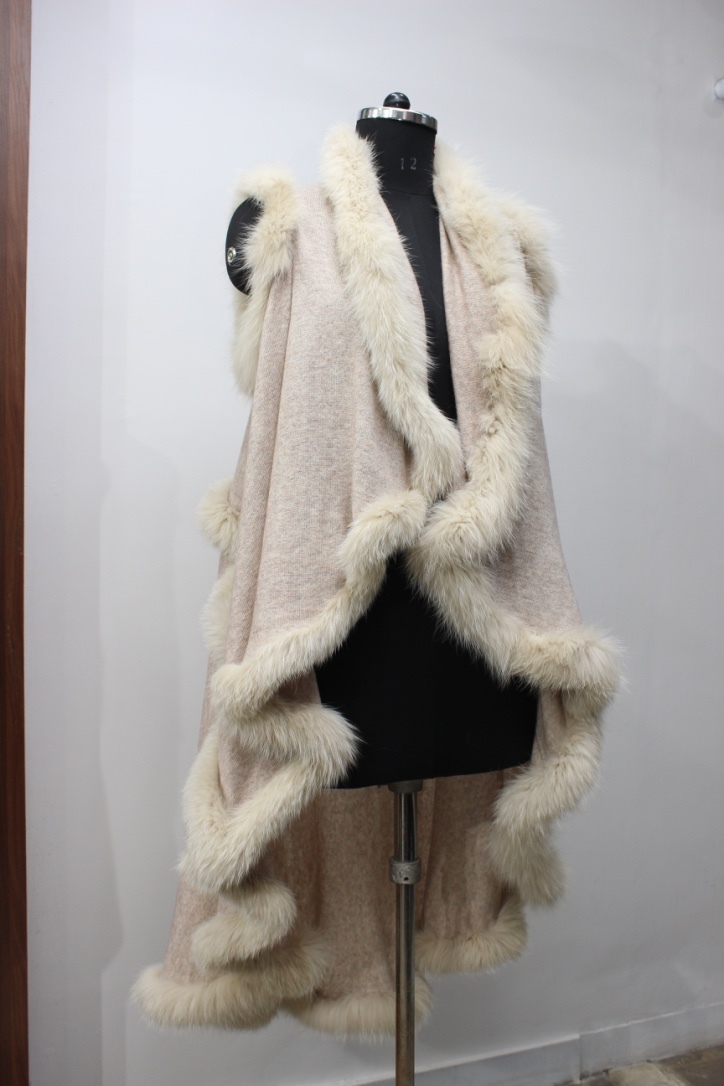 Cashmere Pashmina Fur Shrugs - Color: All Color Possible To Make