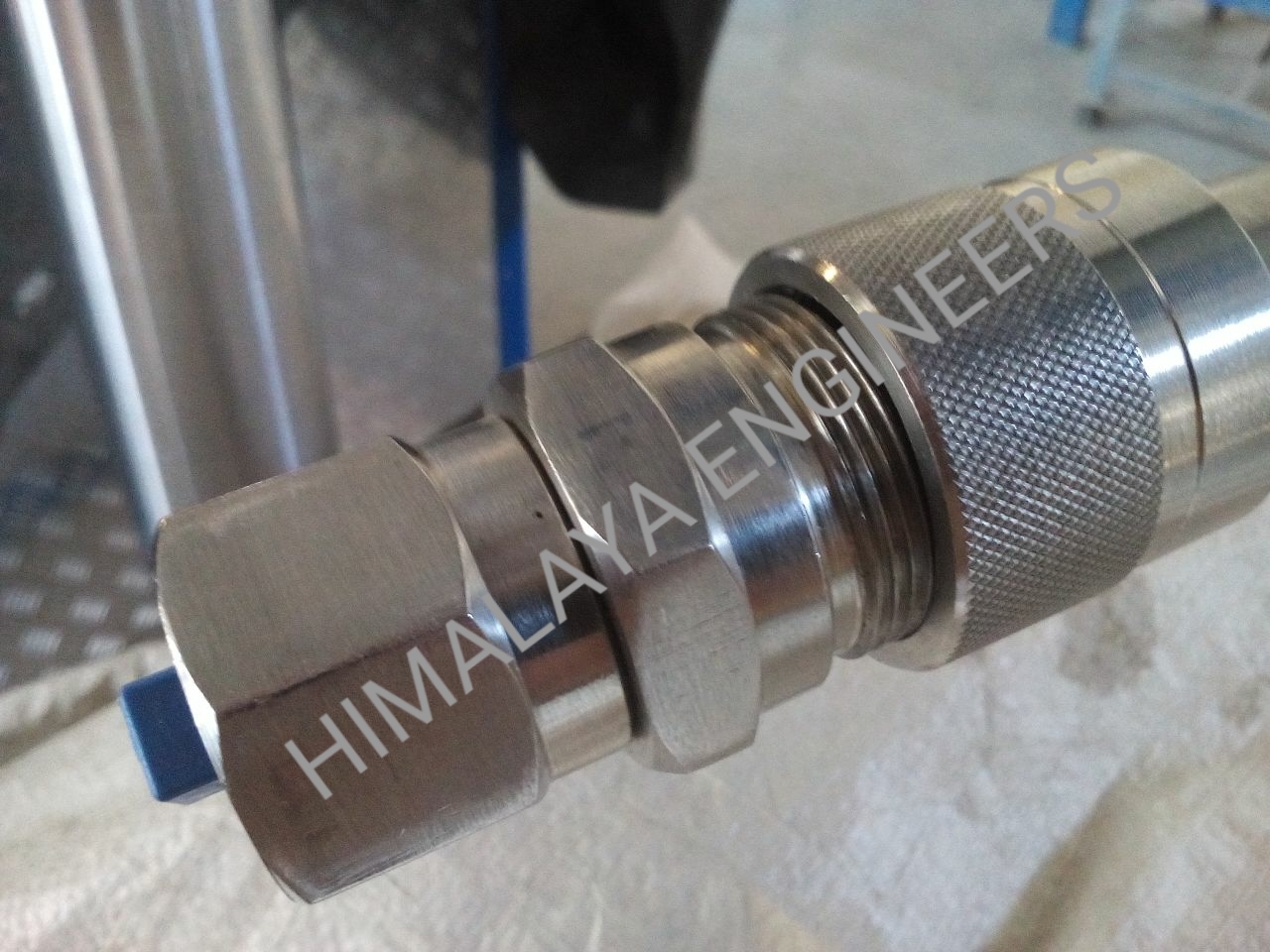 Screw Type Coupler - Carbon Steel/ss 304/ss 316/brass, 1/4" To 2" Size, Hydraulic/pneumatic Application, Poppet Valve Shut-off, Nbr/neoprene/silicon/ptfe Seals