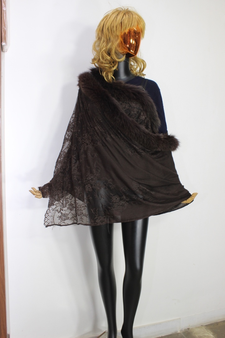 All Color Cashmere One Side Fur And Lace Border Stole