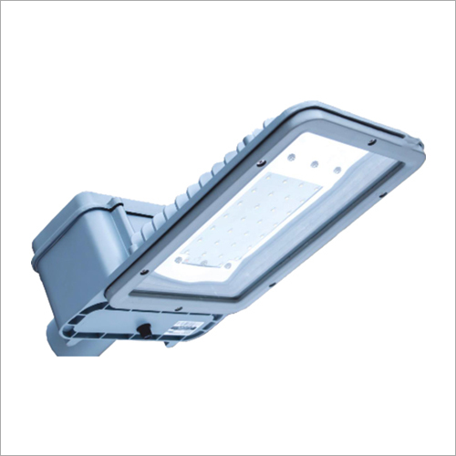 कूल व्हाइट एलईडी स्ट्रीट लाइट