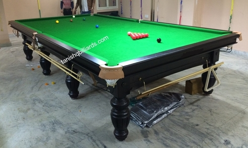 Crown Snooker Board Table - Cue Forearm: Ash Wood
