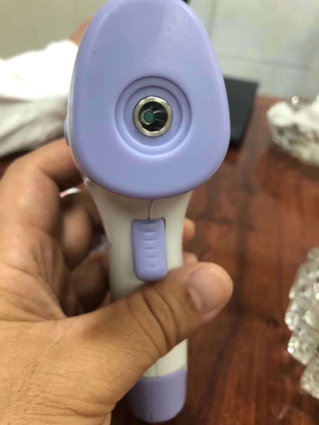 Digital Non Contact Red Refrared Forehead Thermometer Scanner Gun