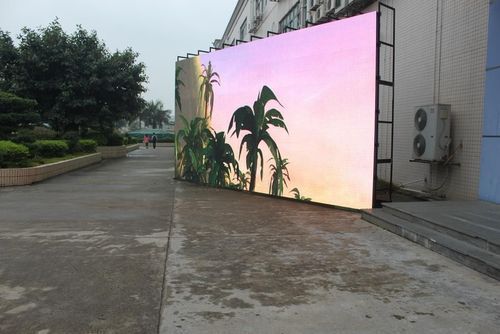 Led Advertising Screen - Mild Steel, Custom Size | 5500 Cd/m Brightness, Easy To Install, Ip67 Protection, 3-year Warranty, Low Power Consumption