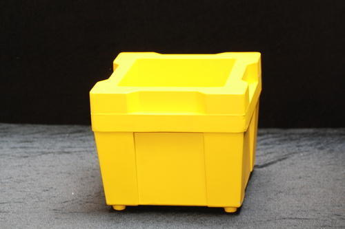 Plastic Cube Mould For Concrete Testing Dimension(l*w*h): 150x150x150 Mm Millimeter (Mm)