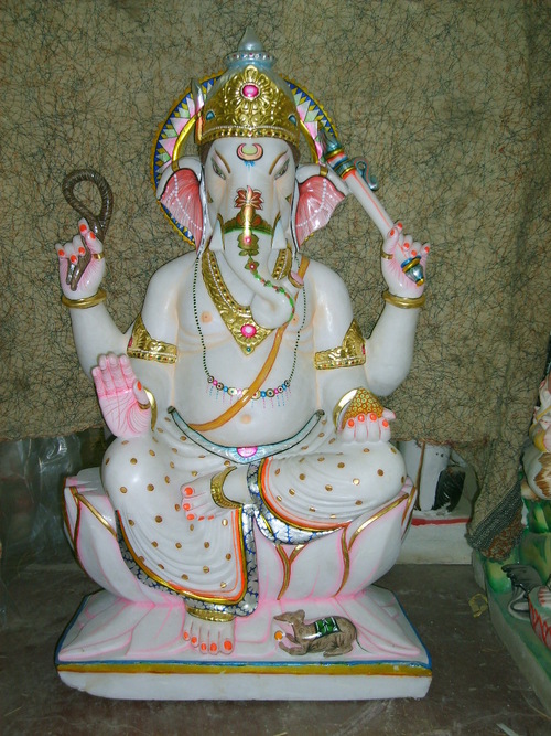सफेद संगमरमर में गणेश जी