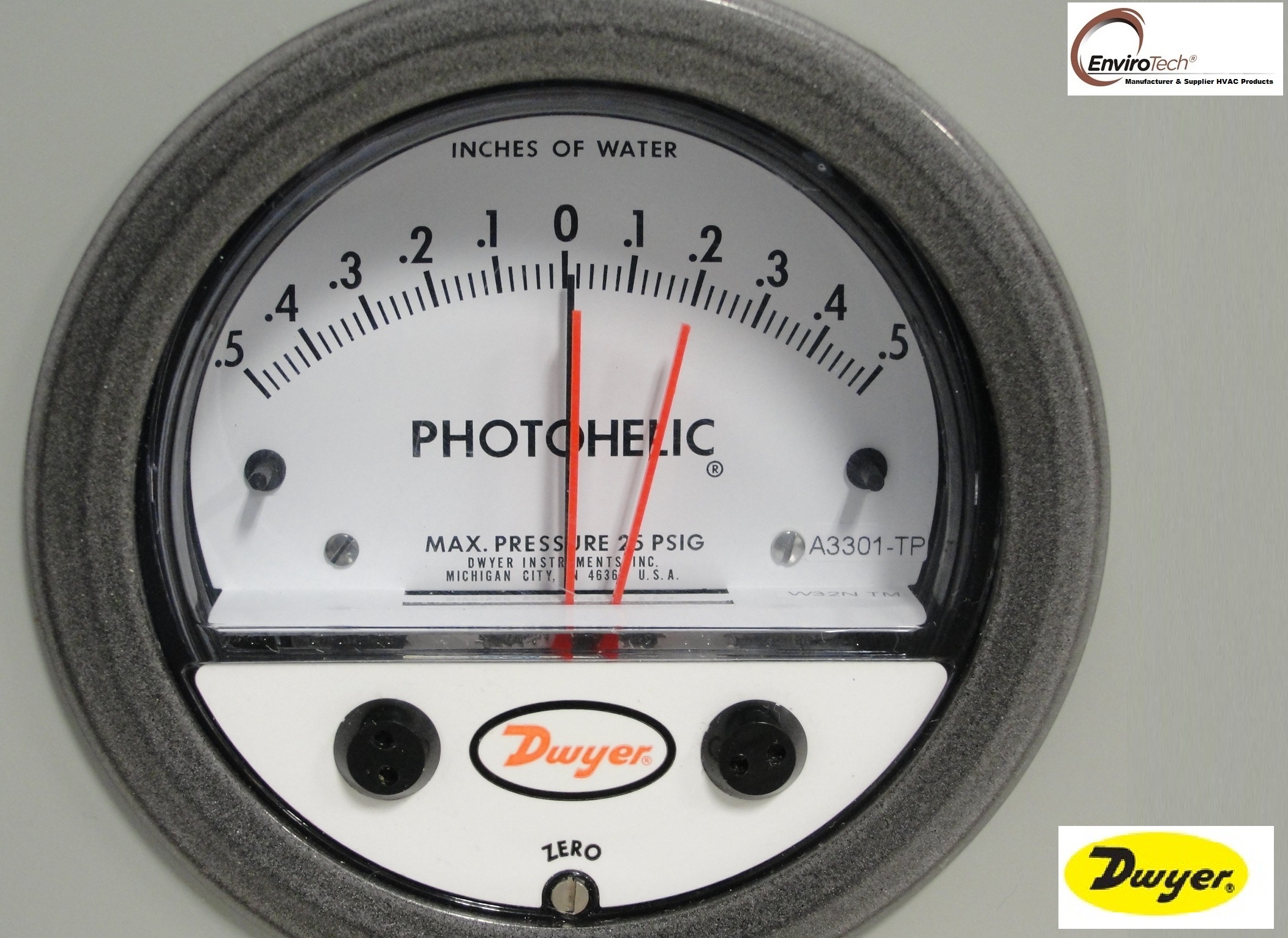 Dwyer A3000-20cm Photohelic Pressure Switch Gauge Range 0-20 Cm W.c. Accuracy: A 2% Of Fs At 70a F (21.1a C).a 3% On -0 And A 4% On -00 Models. %