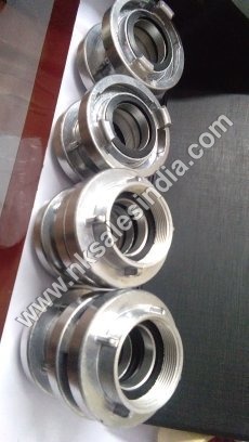 Water Coupling - Industrial Grade Silver Water Coupling, High Durability and Efficiency