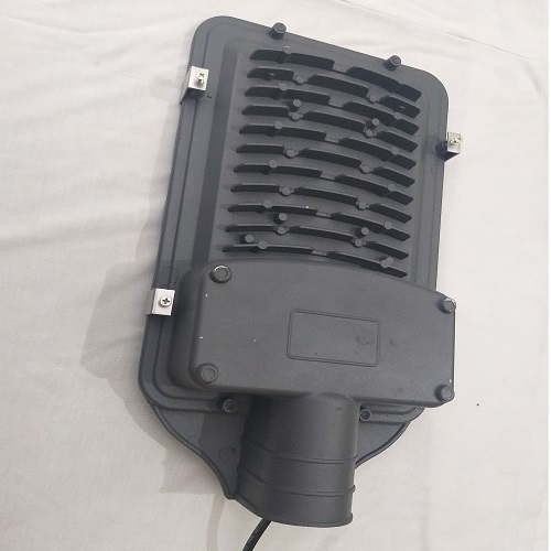 Led Street Light - 100 Watt | Adc12 Housing, 6000-6500k Color Temperature, Ip65 Rating, 92% Efficiency, 2-year Warranty
