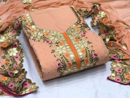 महिलाओं के सूट ड्रेस सामग्री
