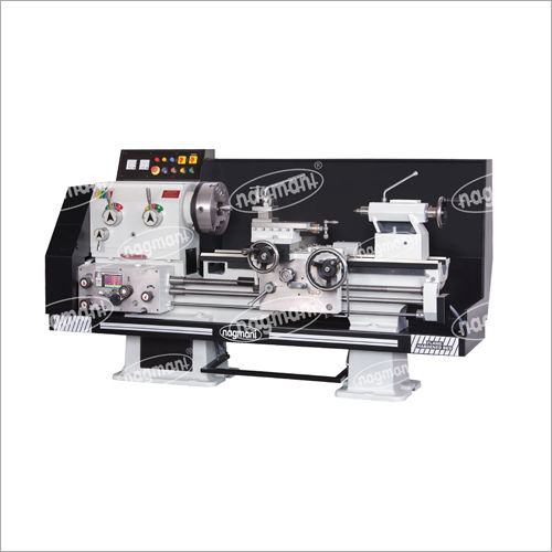 Heavy Duty Geared Head Lathe Machine