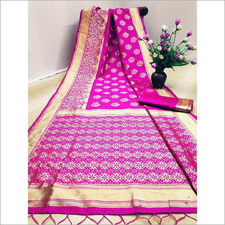 Banarasi Silk - Silk Saree 5.5m, Pink & Gold, Heavy Brocade Zari Pallu, Floral Brocade Patterns