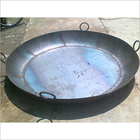 Jaggery Cooking Pan - Capacity: 500 To 5000 Litres