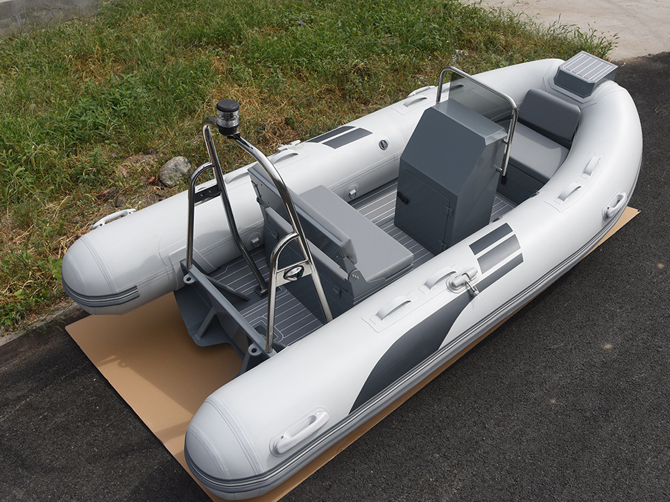 Liya Rib Aluminum Hull Different Optional Console And Seat Capacity (Person): 10