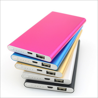 Power Bank - 5000mah Dual Output, Glossy Black & White Design, Data Cable Included