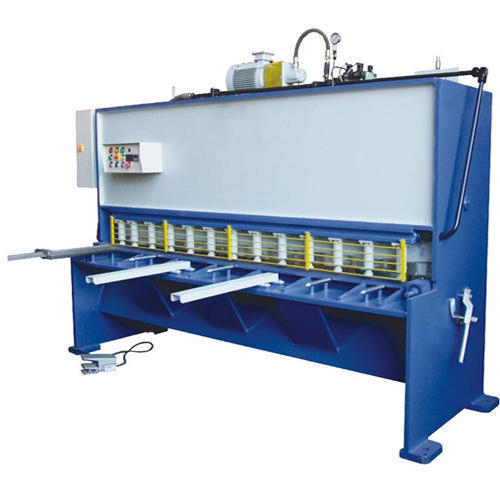 Hydraulic Cutting Machine - High Grade Material, Full Automatic Functionality | Automatic Feeding, High Efficiency, Environmental Friendly, Noiseless Performance, Customizable Design