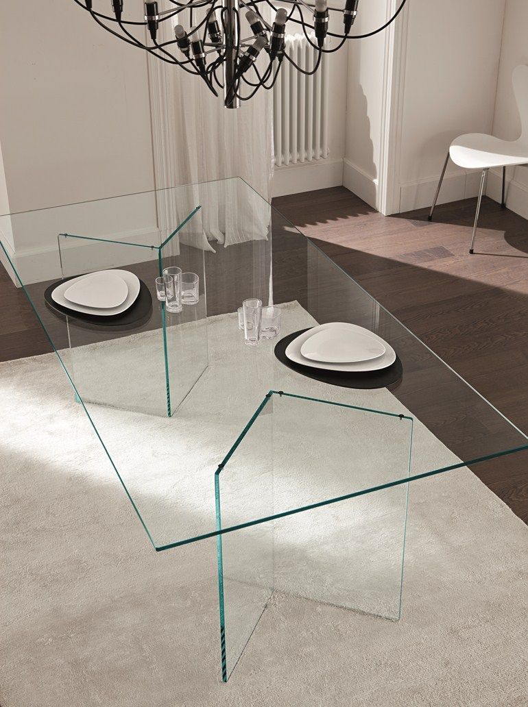 Glass Tables - Color: Transparent