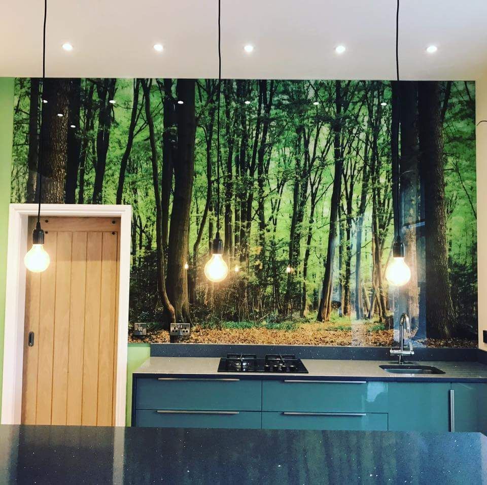 Digital Printing Glass - Glass Material, Custom Sizes , Various Colors - Attractive Look, Easy Maintenance, Durable, High-temperature Resistance, Scratch & Abrasion Proof, Matte, Glossy & Polished Finishes