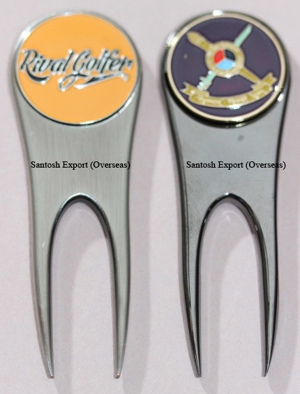 Golf Divot Tool - Zinc Alloy, 85 X 36.5 Mm Or Custom Sizes , Engraved Logo, Magnetic Ball Marker, Essential Golf Equipment For Brand Promotion