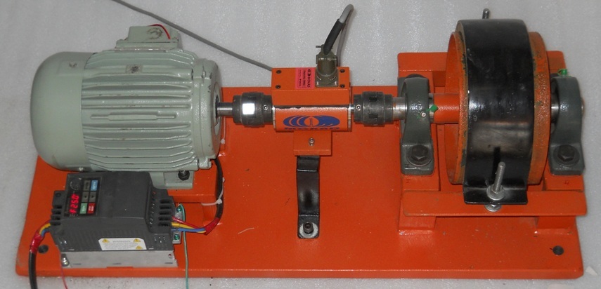Slip Ring Type Rotary Torque Sensor Accuracy: 0.5 %