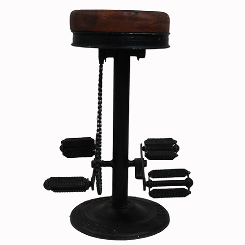 विंटेज स्टूल