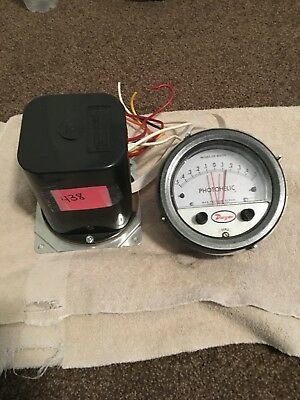 Dwyer A3310 Photohelic Pressure Switch Gauge Range 5-0-5 Inch W.c. Accuracy: A 2% Of Fs At 70a F (21.1a C)