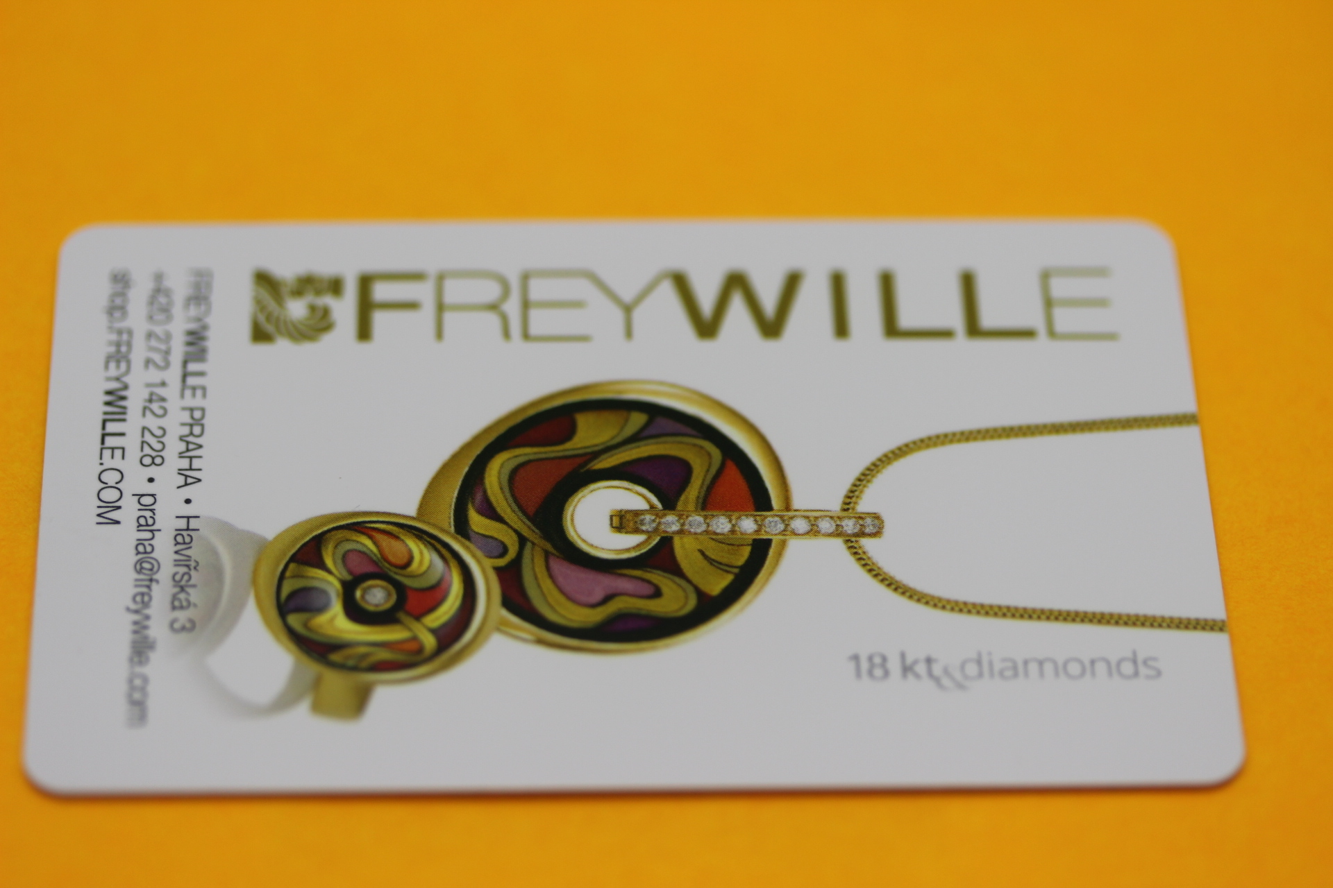 Membership Card - Pvc, 84x53 Mm, 0.08 Mm Thickness | Waterproof, Ageing Resistant, Smooth Surface, Magnetic Strip, Embossed Gold/silver