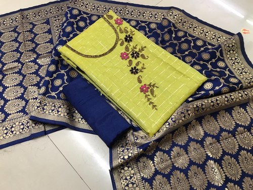चेक्स सिल्क ड्रेस