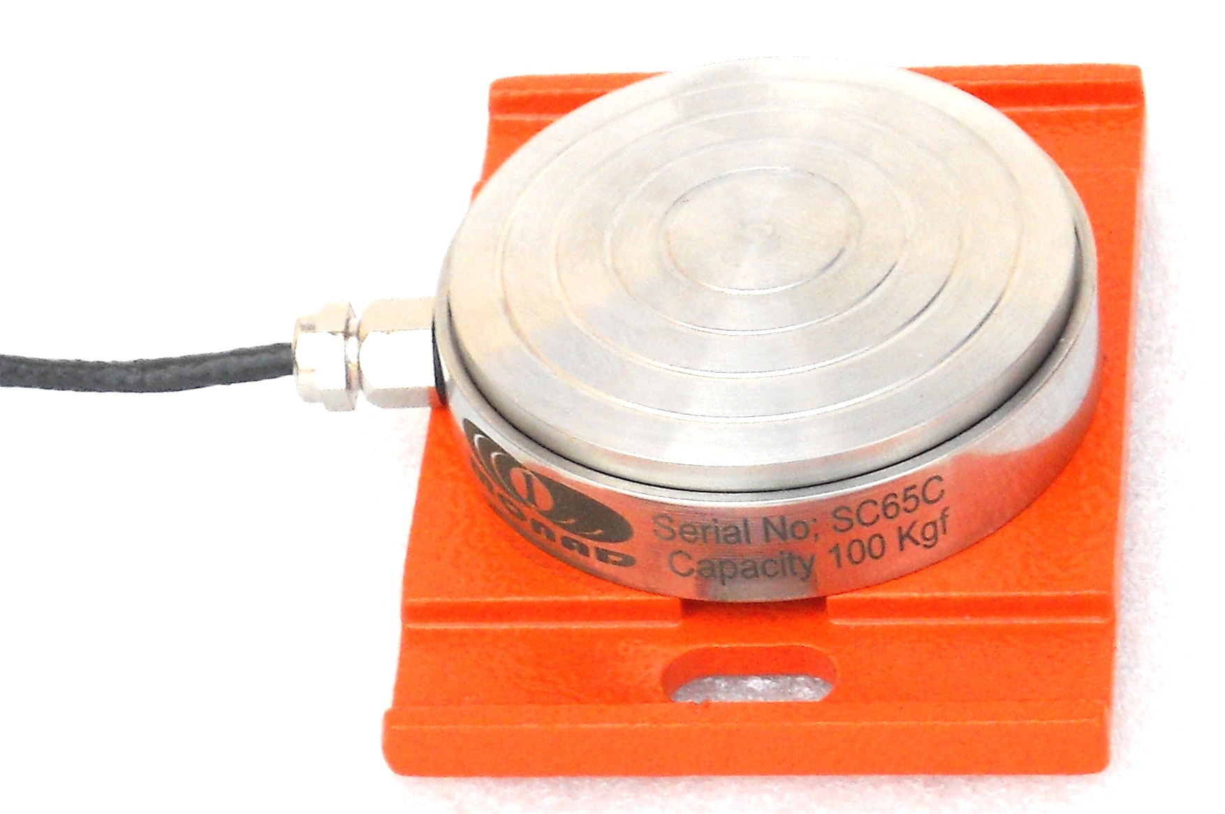 Pedal Force Transducer Accuracy: 0.2 %