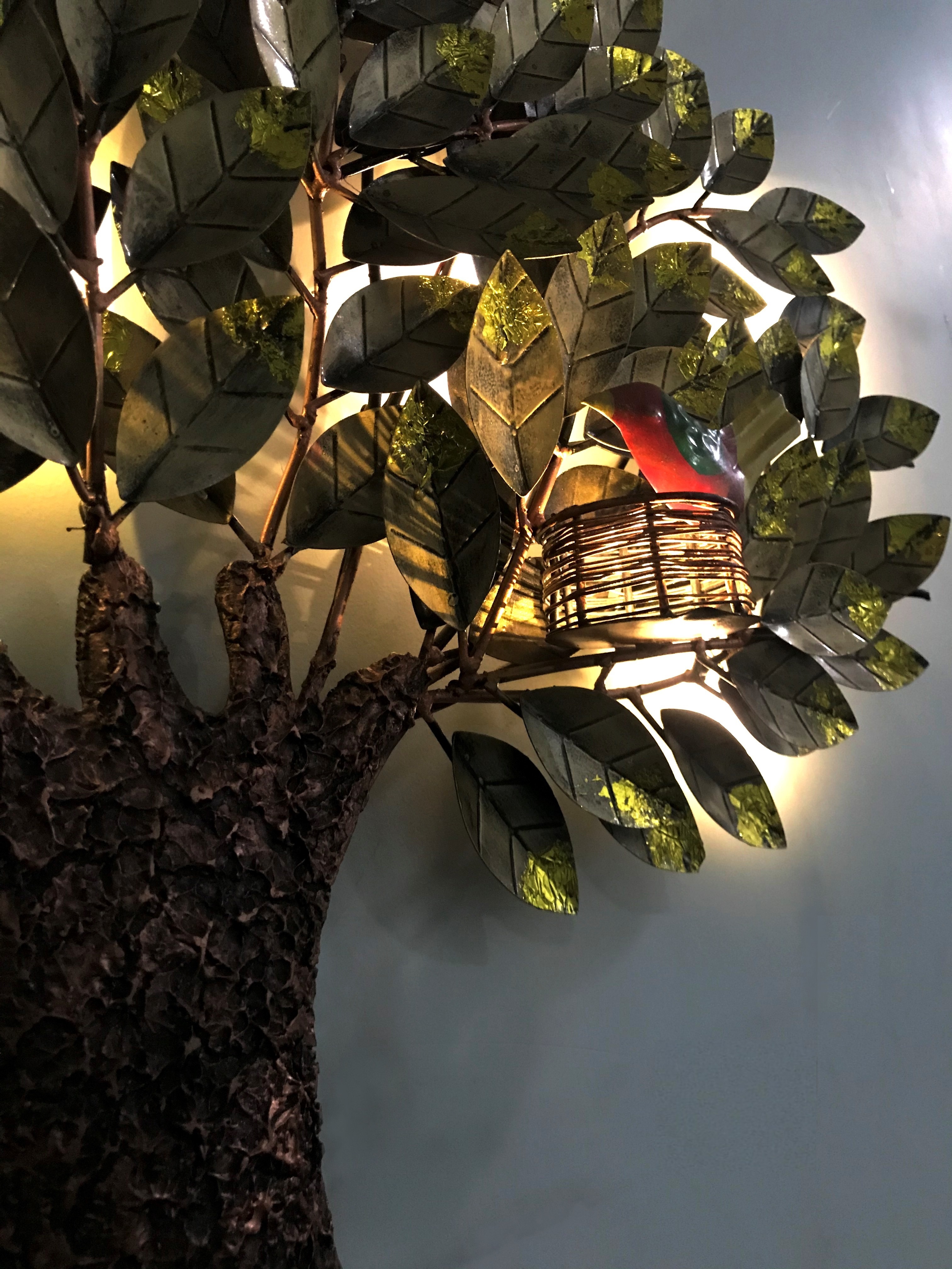 Easy To Clean Bird Nest On Tree With Led