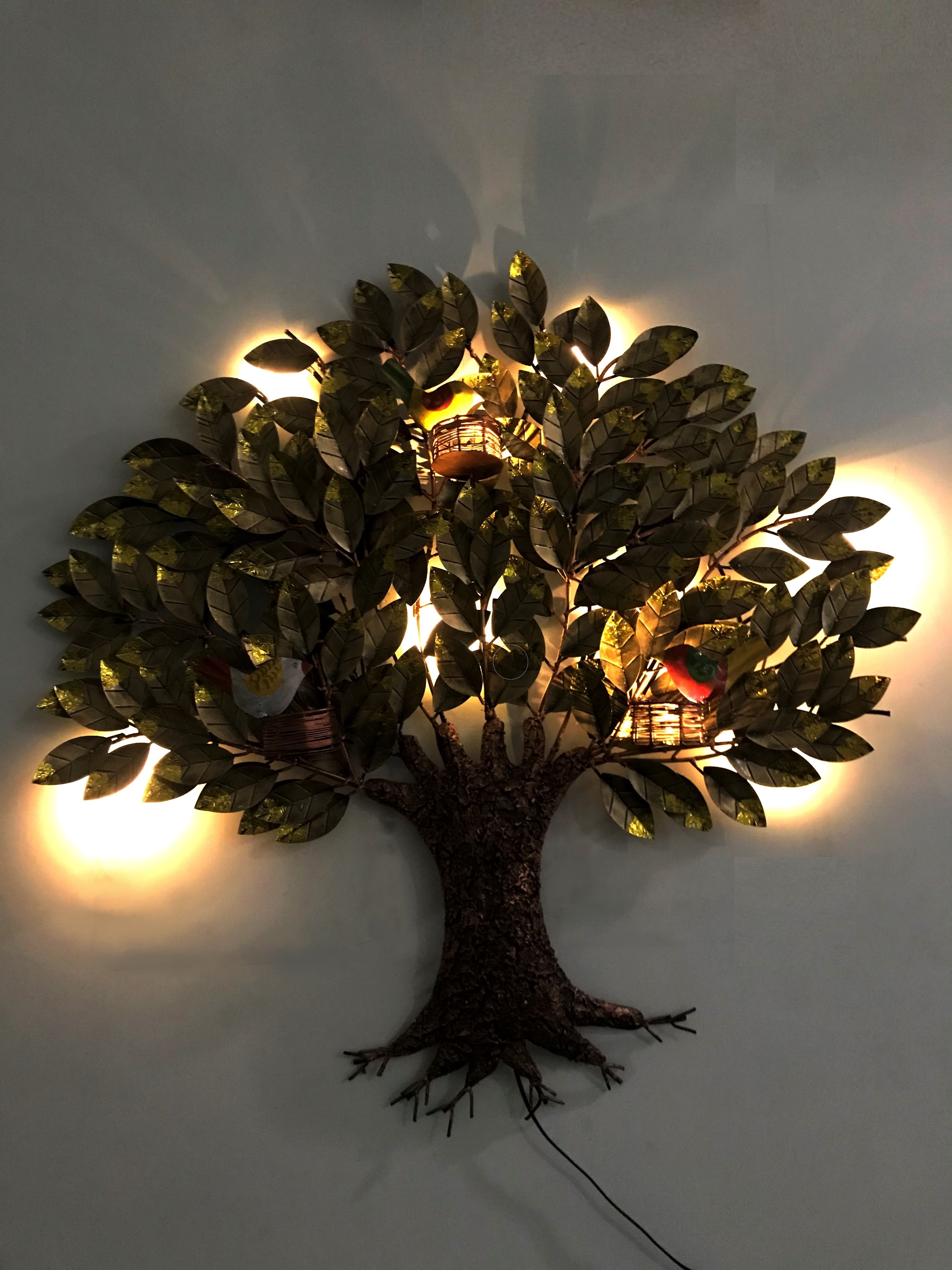 Easy To Clean Bird Nest On Tree With Led